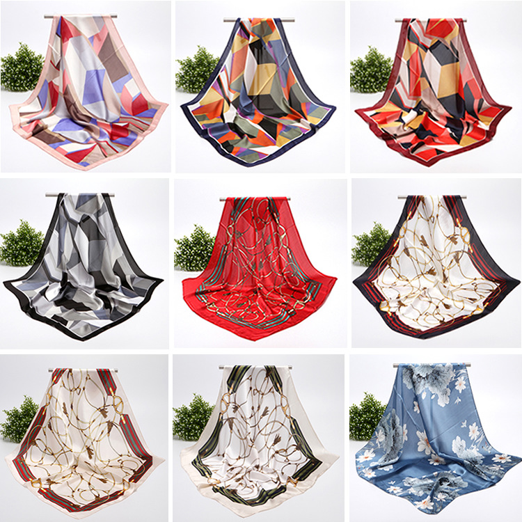 Foulard quadrato in raso per donna sciarpa versatile hijab_voghion.com