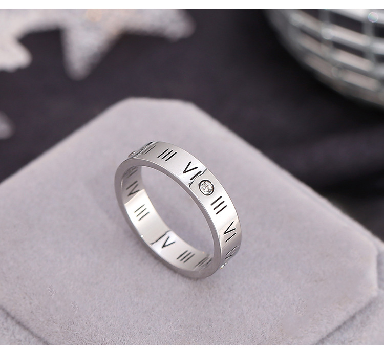 Roman numeral diamond ring_08