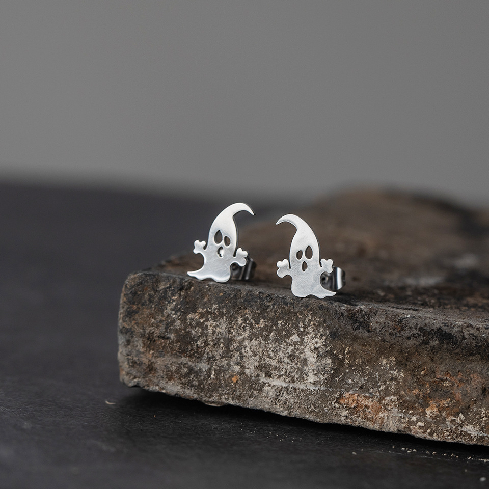 Simple Little Ghost Glossy Alloy Earrings Wholesale display picture 5