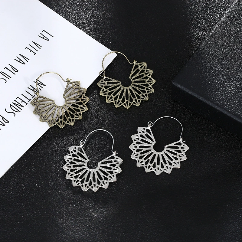 Retro metal fashionable earrings, European style, boho style