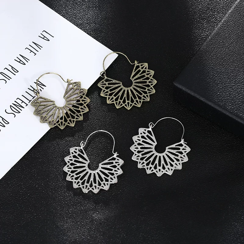 Retro metal fashionable earrings, European style, boho style
