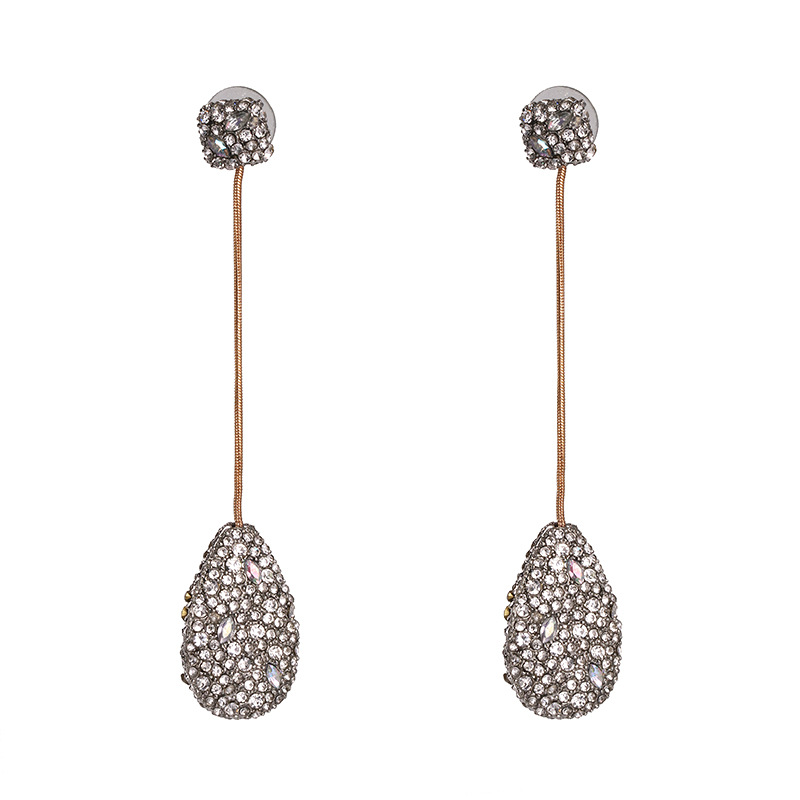 Women's Long Earrings With Diamond Earrings display picture 5