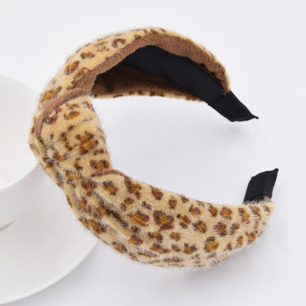 Autumn New Plush Print Women's Korean Mink Wide-sided Leopard Print Headband display picture 7