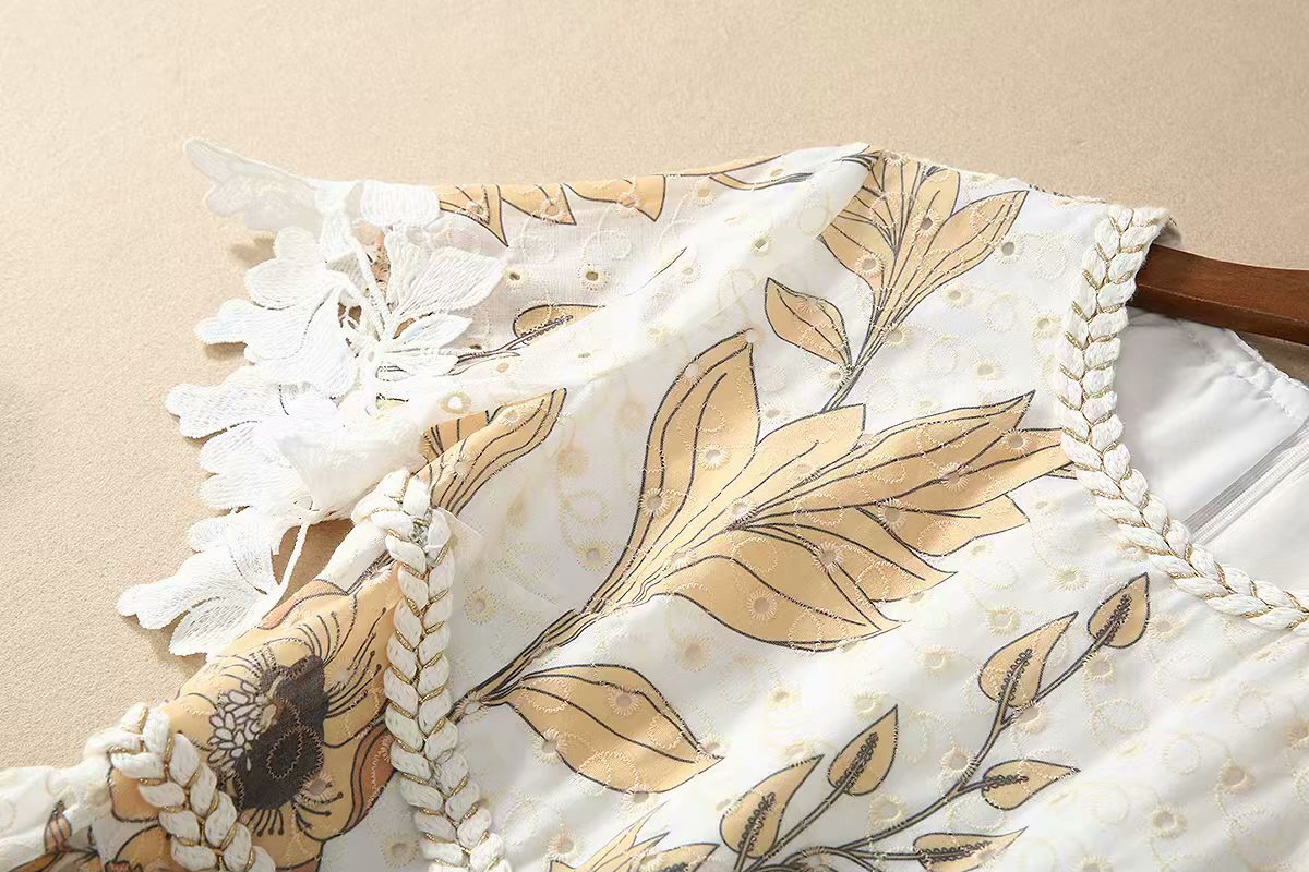 1225-01 花边辫子拼接连衣裙 码数SMLXL面料绣品+