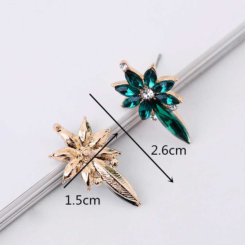 8g Weight 304 Stainless Steel Ear Needle Material Rhinestones Inlay Material Ear Studs Classification 1 Pair Quantity Daily Occasion Alloy Material Flower Pattern Women'S Gender Inlay Design Vintage Style Style 1 Pair Vintage Style Flower Alloy Inlay Rhinestones Women's Ear Studs 无