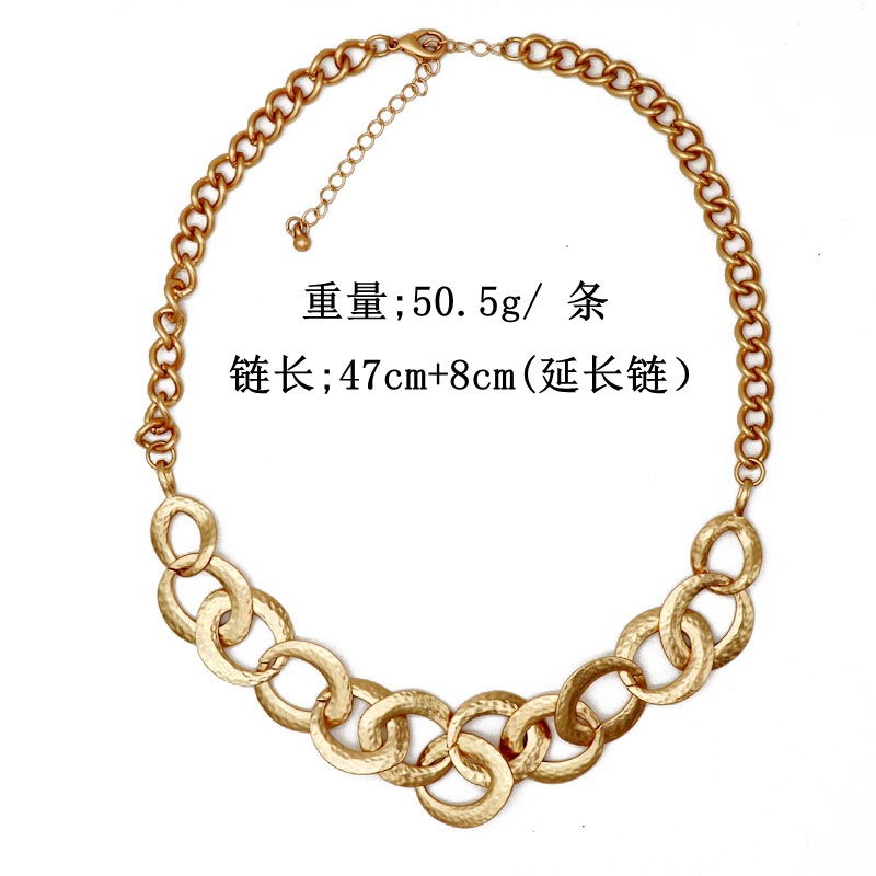 Fashion Short Trend Chain Buckle Necklace Clavicle Chain Matte Silver Gold Necklace display picture 1