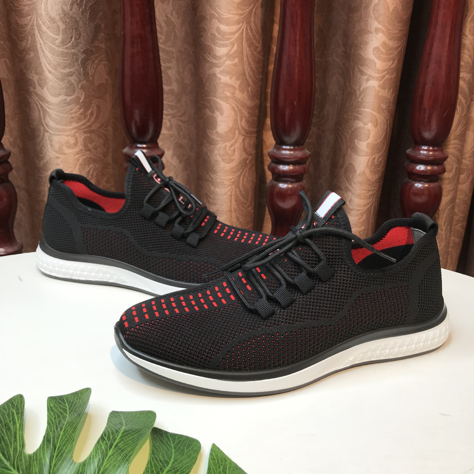Men's casual spring and summer new flying woven breathable running coconut travel shoes, trendy shoes_voghion.com