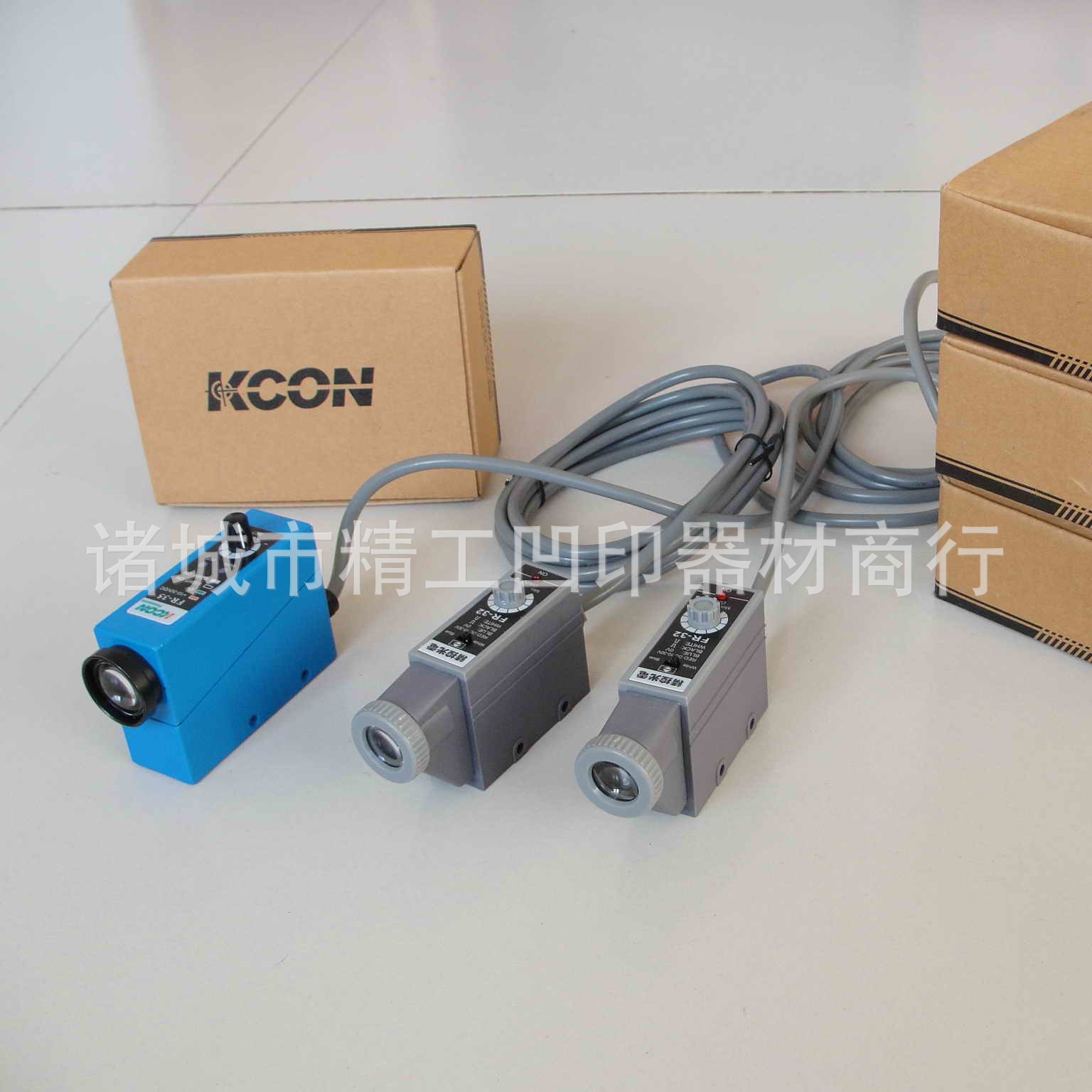 供应光电开关、光电头、光电眼、制袋机光电头、分切机光电眼