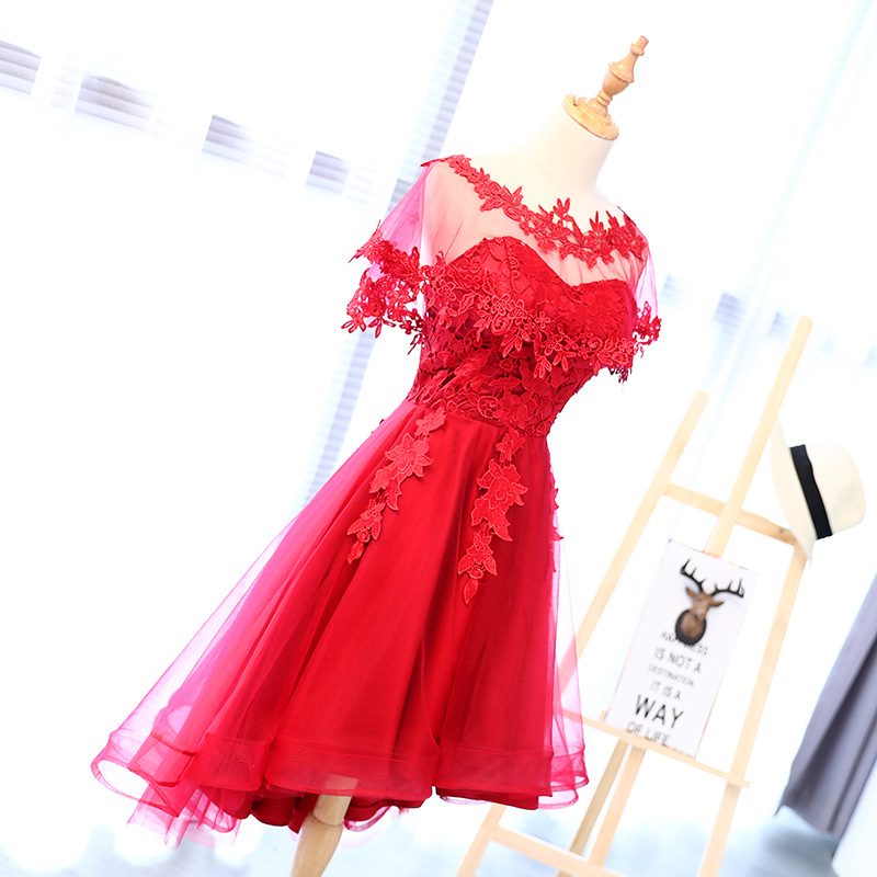 Vestido corto de dama de honor estilo hada, nuevo modelo 2026, moda de verano, estilo coreano, vestido de cóctel sin tirantes, vestido de fiesta para mujer.