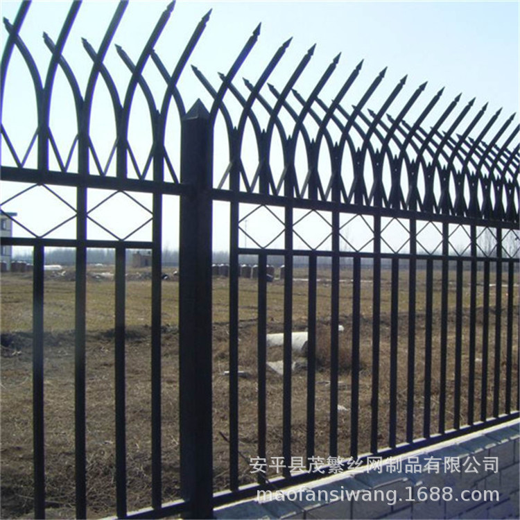 厂家供应草坪护栏 小区绿化 公园植被防护栏 小区别墅绿化带围栏