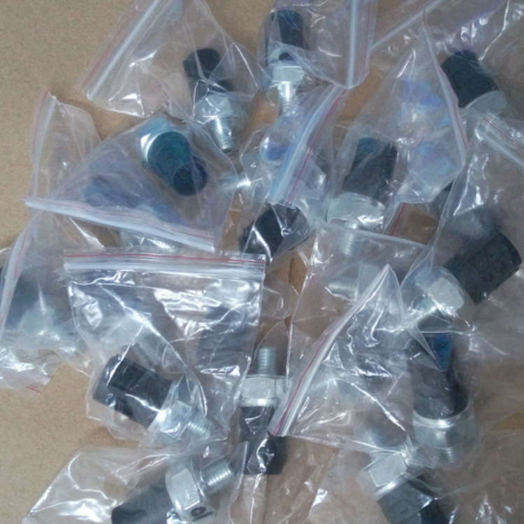 2958193465_1197884037