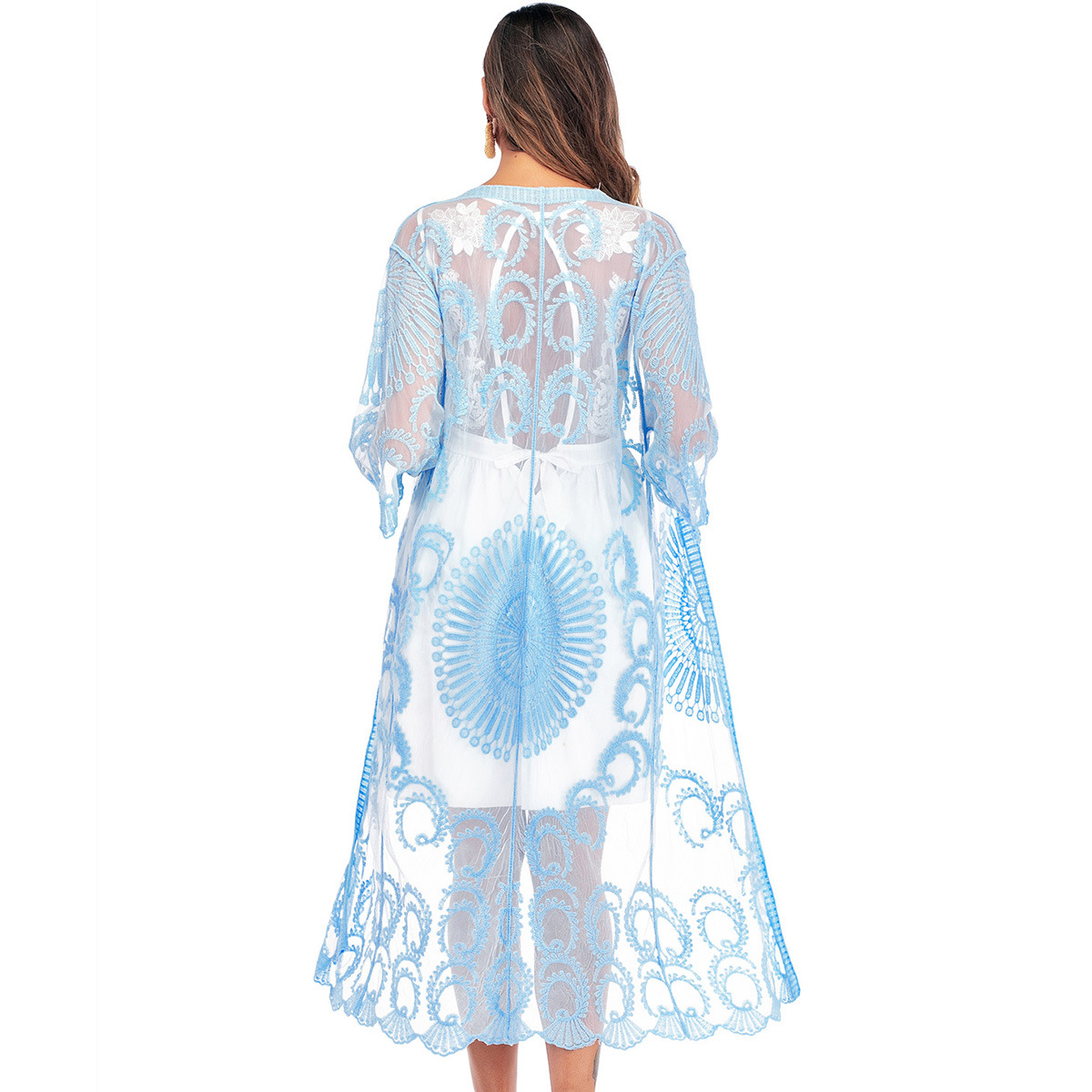 厂价直供2020跨境新款沙滩罩衫网眼绣花防晒衣比基尼外搭开衫现货