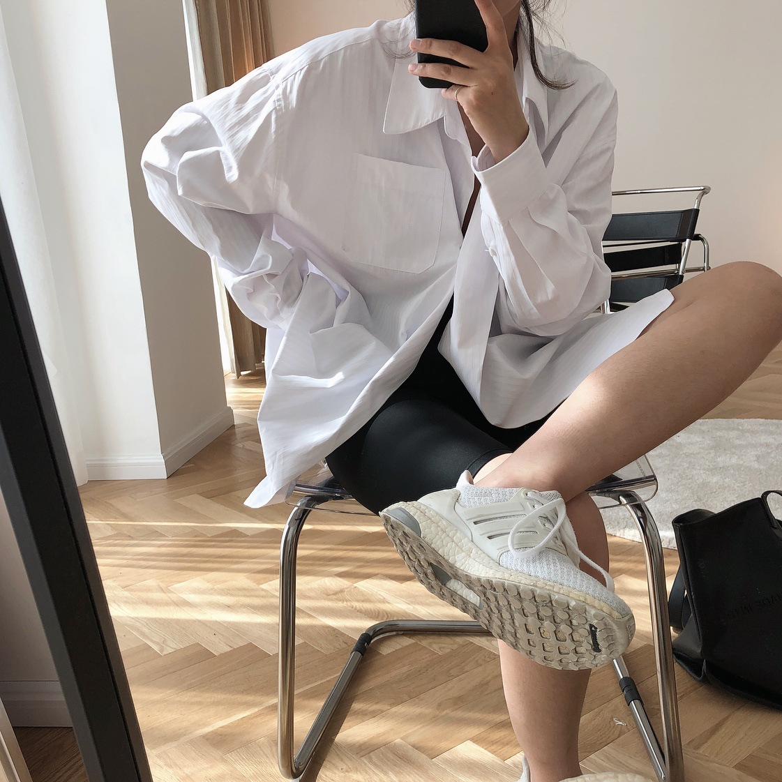 Louve Spring New Korea Design Oversize Lucong White Shirt Loose Asymmetric Birman