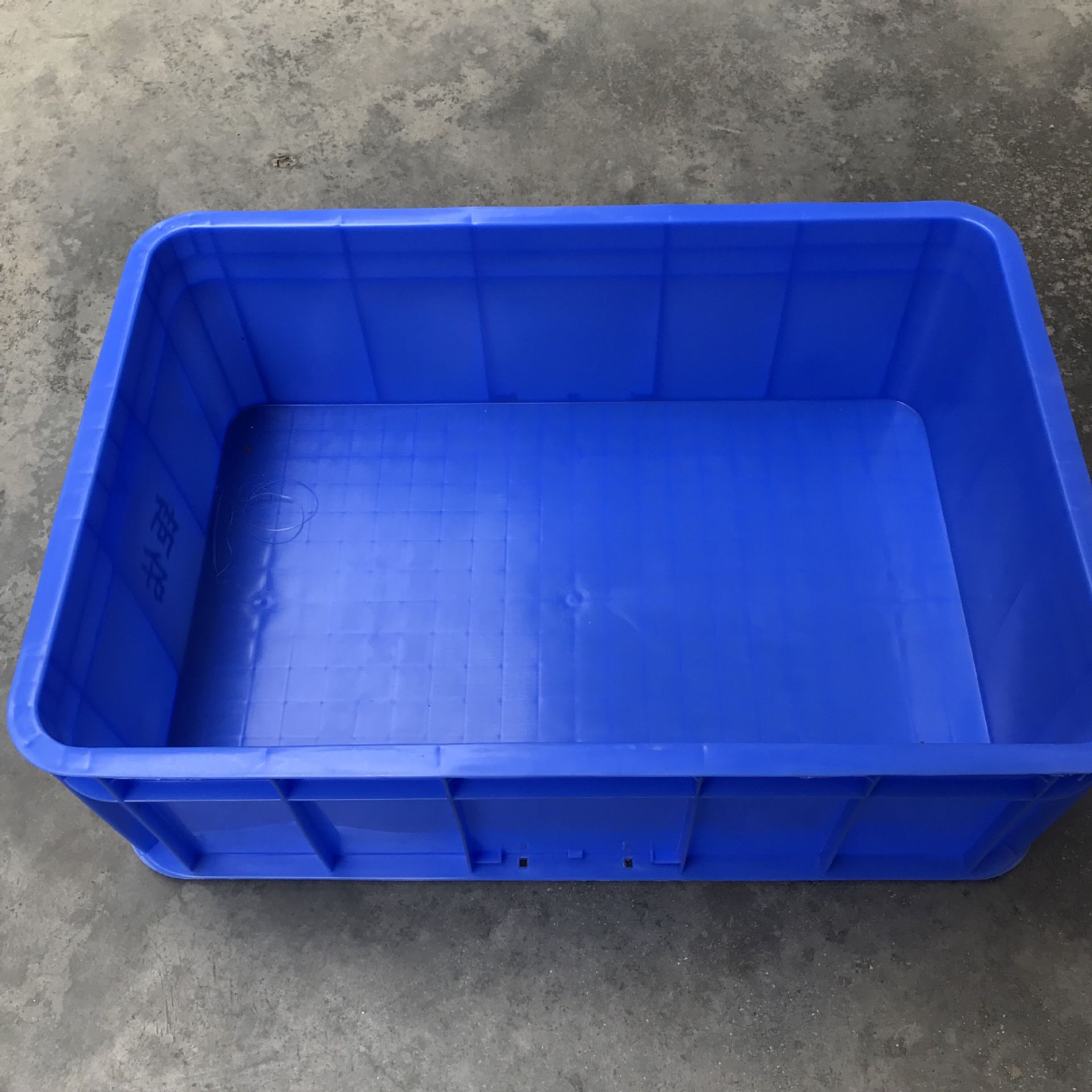 480*355*180蓝色加厚塑料箱 工业胶箱 水果胶框 物料中转箱