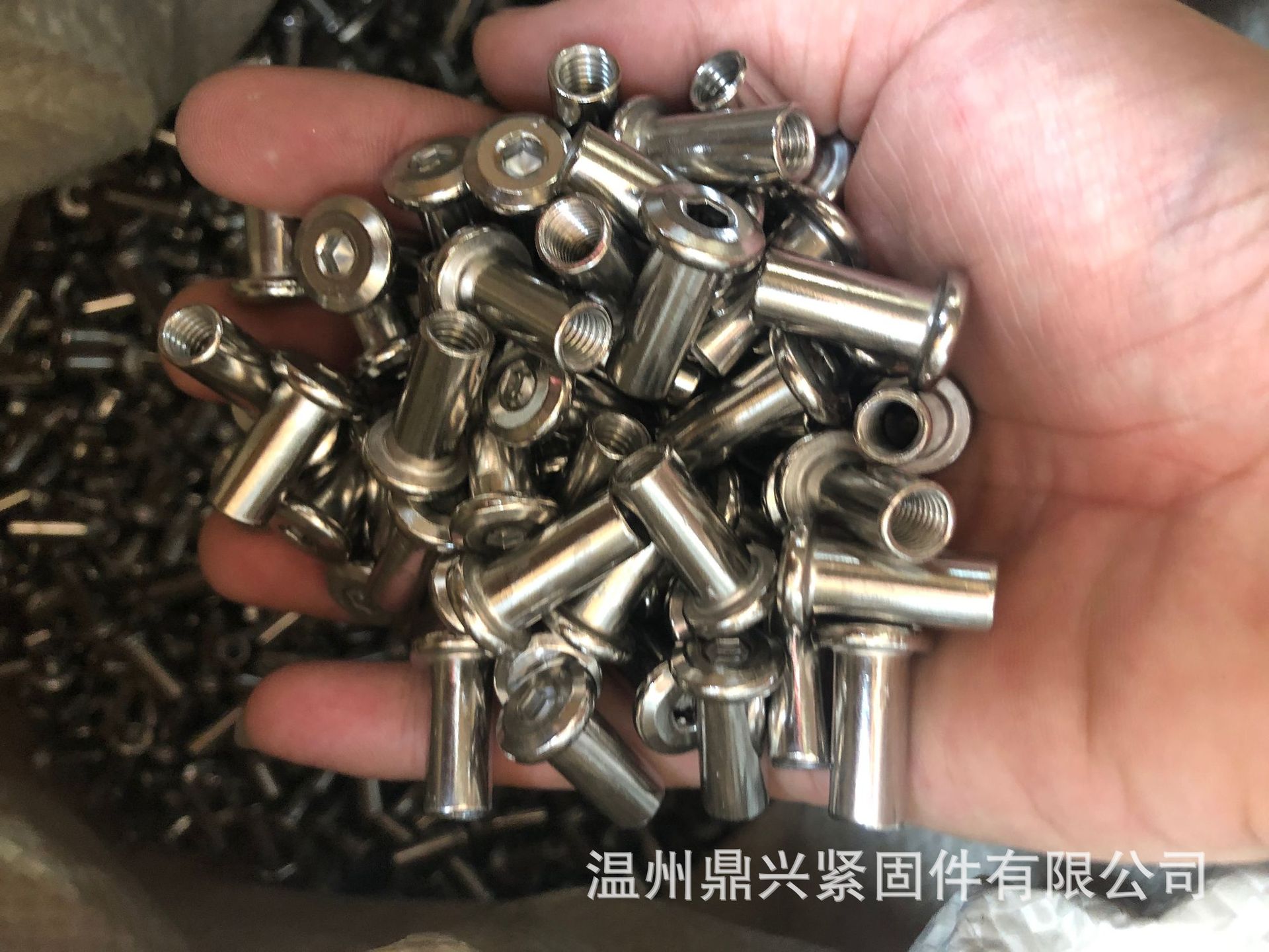 夹板螺母 玻璃螺母 304M6平头内六角 对接螺母 家具螺母 桌椅螺丝