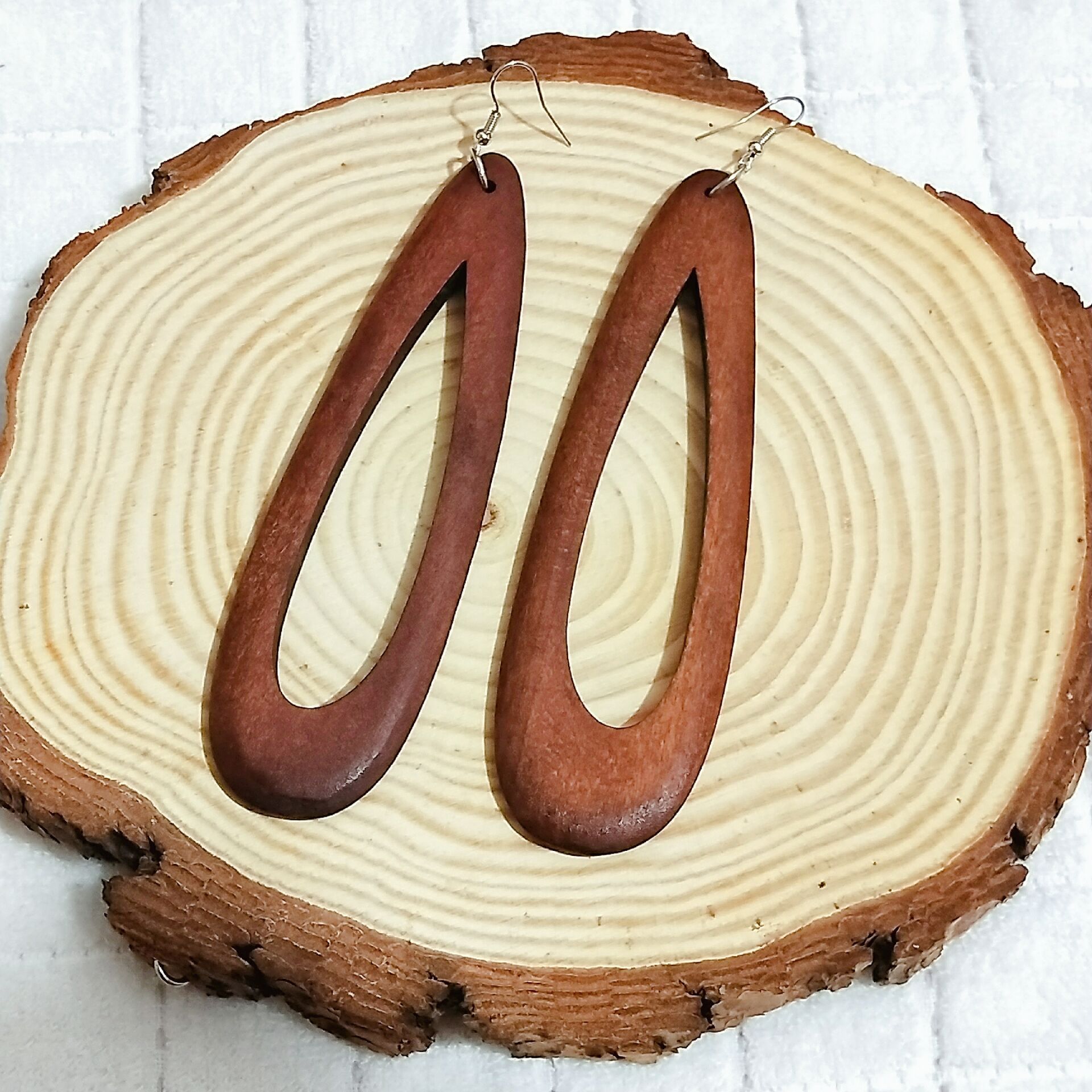 ACC13A64277AD3D7AA17E65C2EFD06