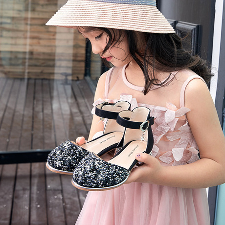 Giày cô gái cô gái mẫu catwalk pha lê trẻ em giày cao gót công chúa nhỏ chủ trang phục trình diễn giày Giày công chúa