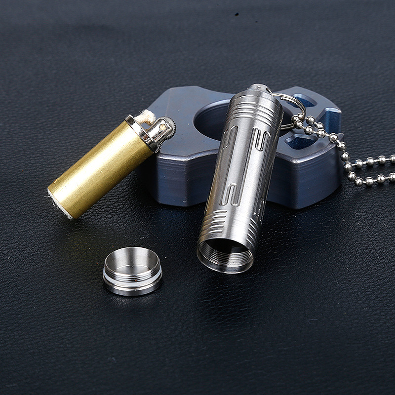 厂家直销钛合金户外便携钥匙扣药丸防锈防水仓 迷你密封挂瓶药罐|ru