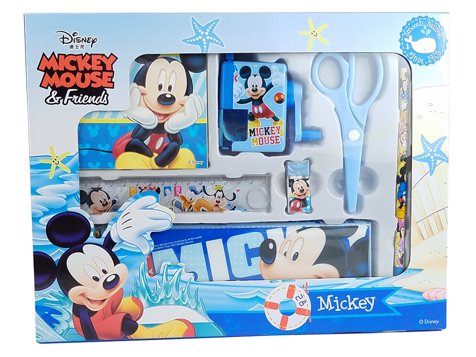 8953468707_692045338