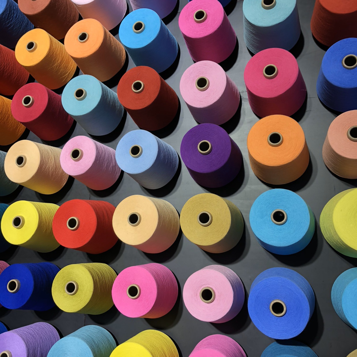 8支2股70%细绒棉30%亚麻棉麻混纺纱 纱线