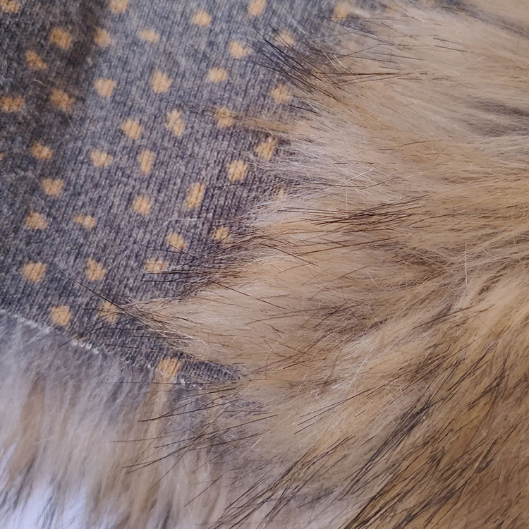 长毛绒人造毛皮仿动物三色拔尖8cm毛长皮草大衣布料批发