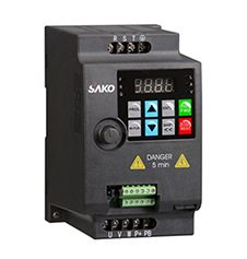 单相220V 2.2KW迷你变频器 Inverter Mini Frequency converter