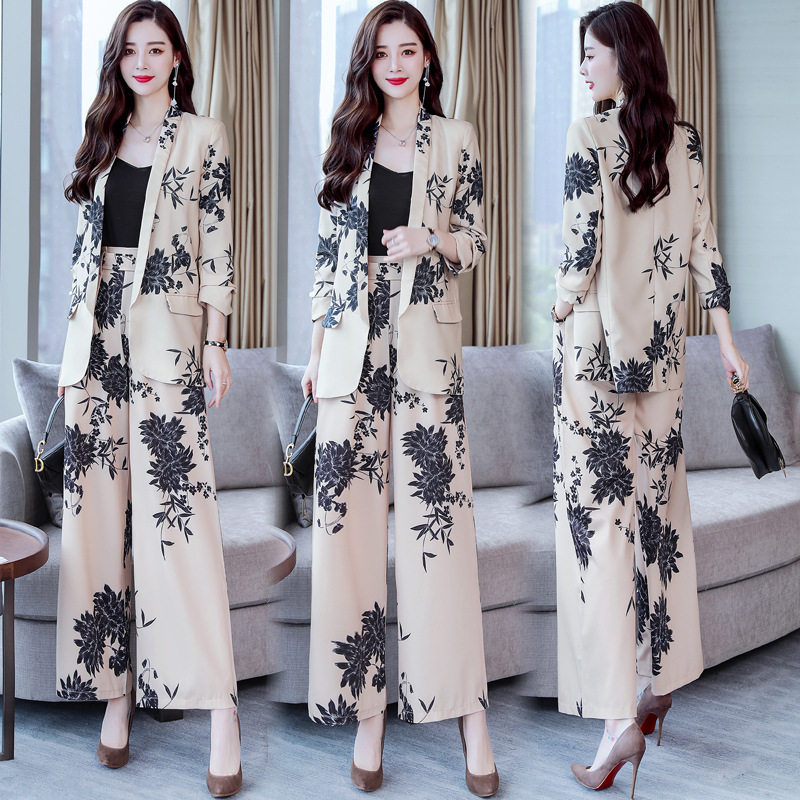 Costume femme - Ref 3335679 Image 3