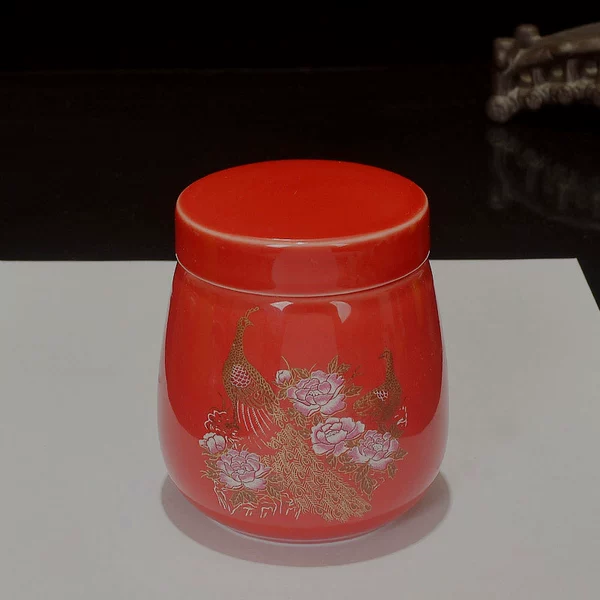 Red colorful penguin ceramic jar 220ml