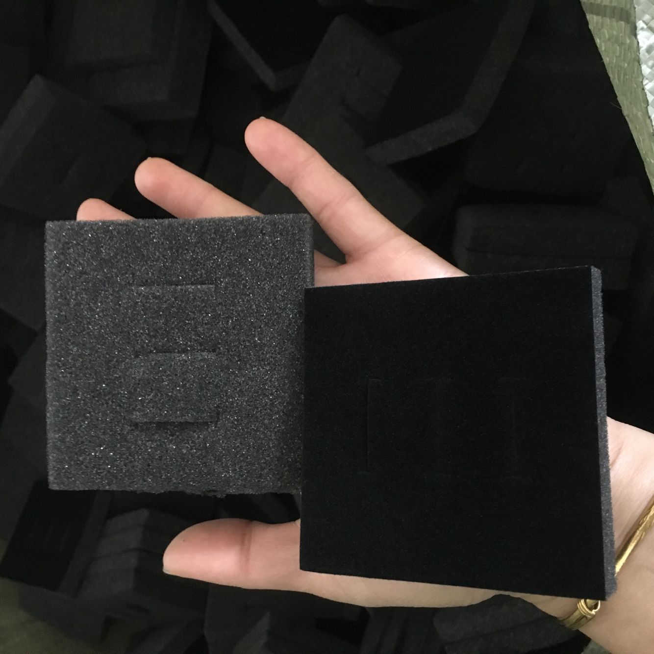 35C7083DAF1A7E58A70881E5354159