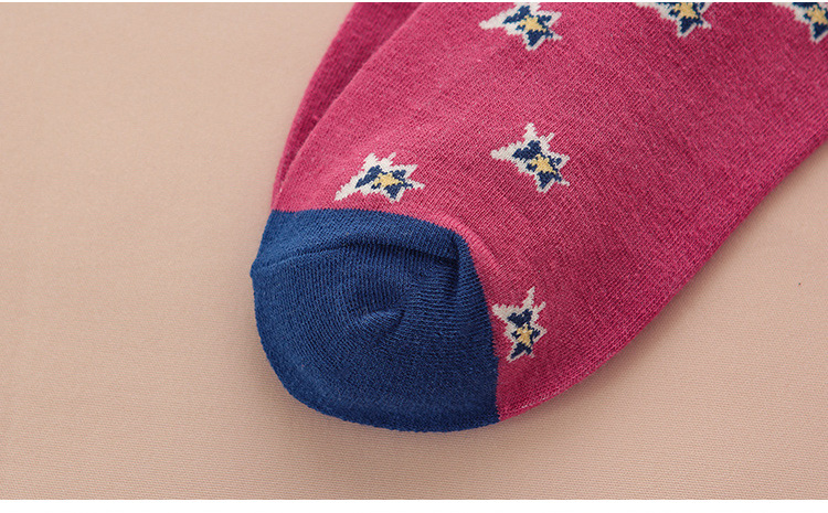 Beklædningstilbehør mode tegneserie animation poppende slik damer mellemlange strømper engros bomuld sved absorberende sportsstrømper til kvinder_voghion.com