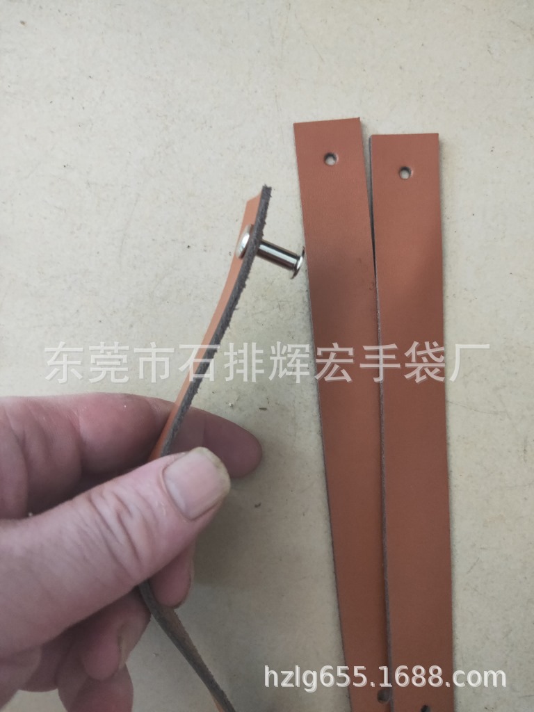 东莞皮带厂生产衣柜真皮拉手皮带超纤皮仿真皮手提带音响皮带拉手