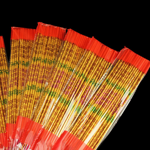 Golden incense Buddhist incense thread cigarettes for Buddhist incense household indoor incense bamboo sticks gold incense 40cm one piece drop shipping
