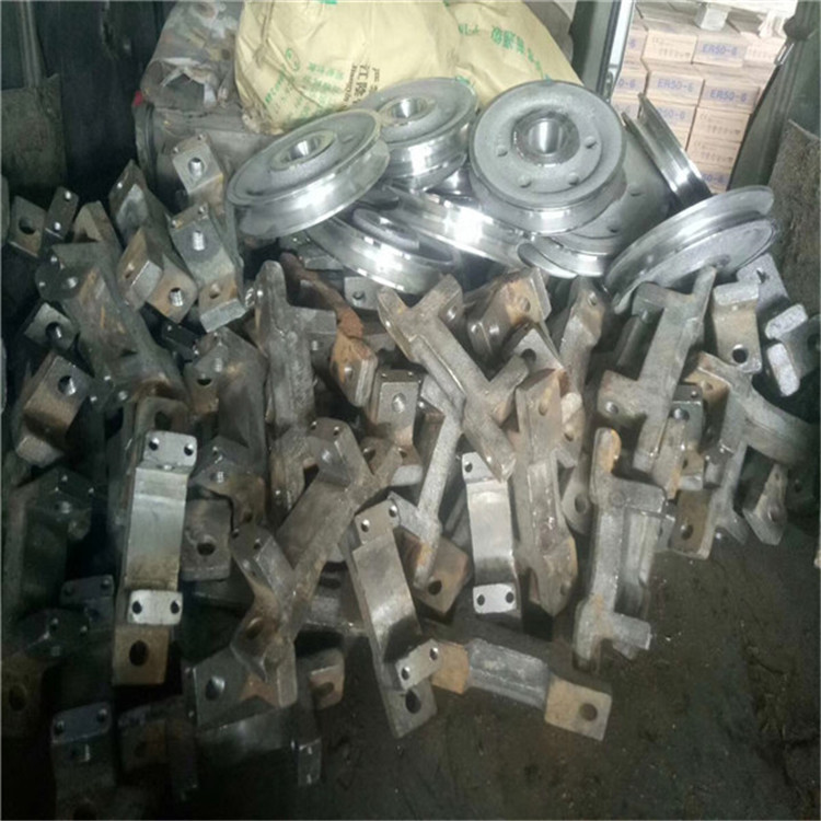 刮板输送机机尾滚筒 小40t刮板机刮板 SGB320/22刮板机型号