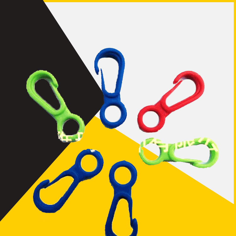 供应特殊插扣 塑料POM箱包扣 服装纺织配件 日用品扣饰 多种用途