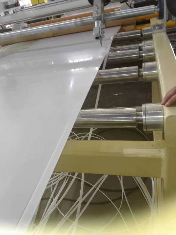 燿安塑胶PP PE片材生产线设备 PE板材生产设备