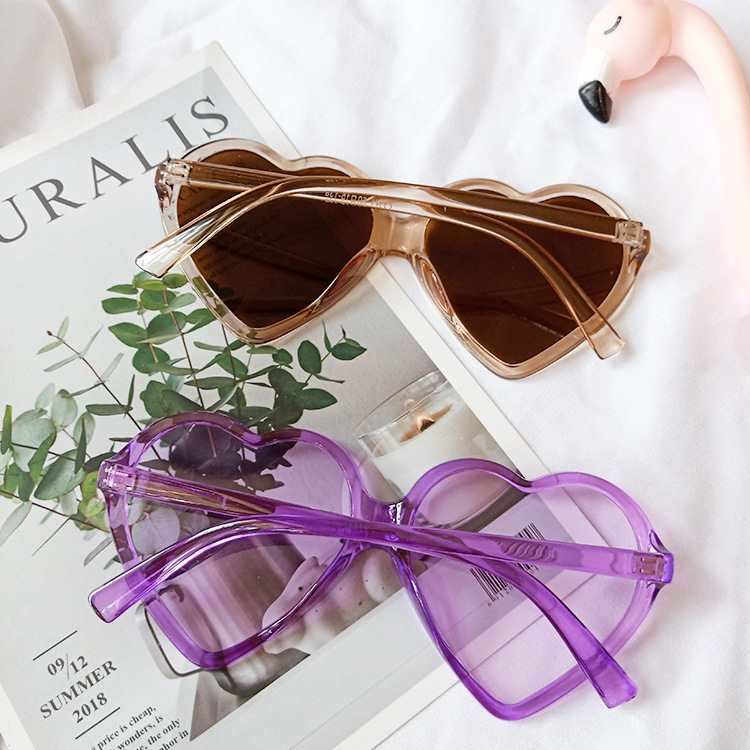 New Korean Fashion Wild Sunglasses Cute Sunglasses Peach Heart Love Glasses Tide Wholesale Nihaojewelry display picture 7