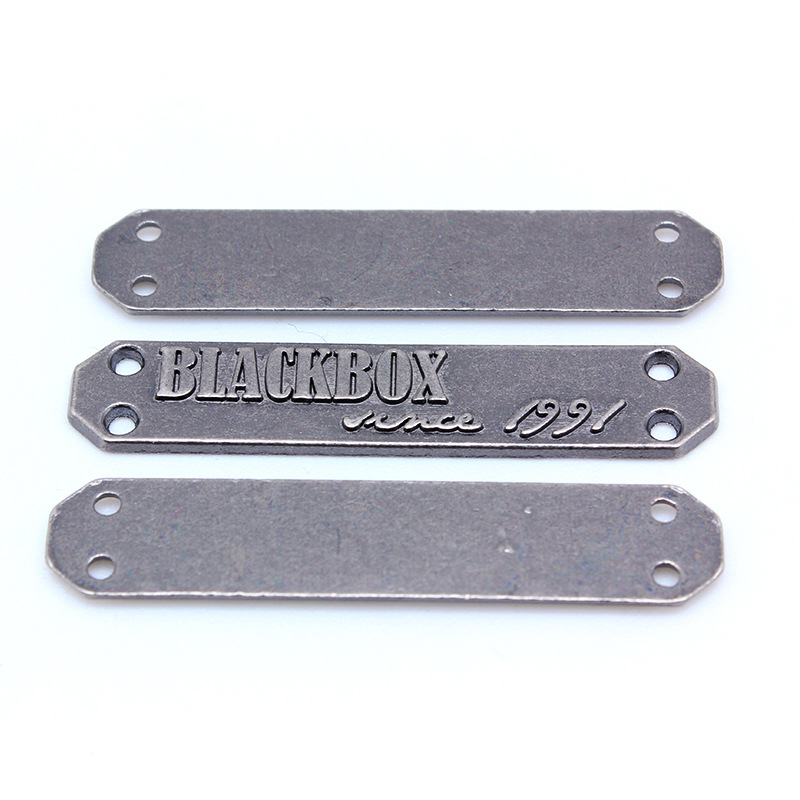 包装盒标牌 厂家批发乐器木盒柜橱字母logo压铸包装盒标牌