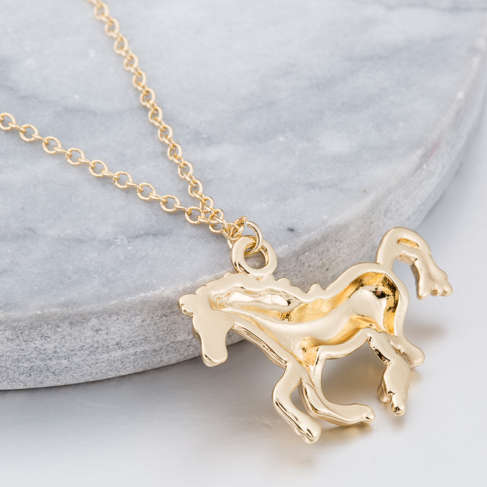 Wholesale Fashion Korean Style Unicorn Horse Copper Plating Gold Plated Silver Plated Pendant Necklace display picture 3