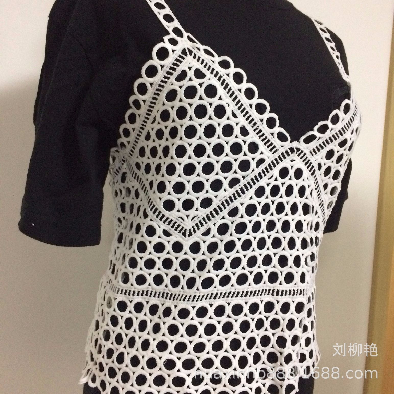 新款气质修身显瘦背心吊带甜美针织镂空蕾丝吊带