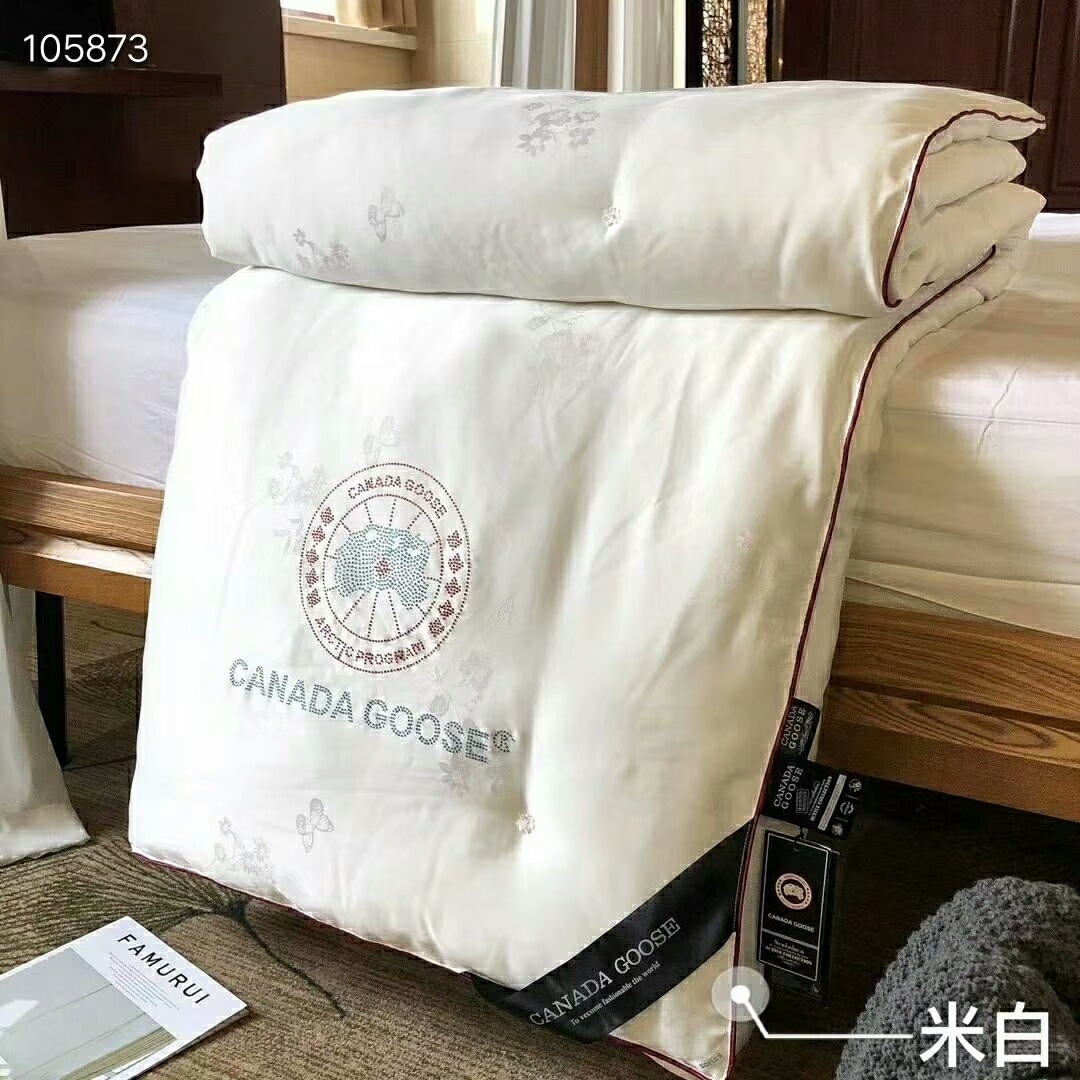 微商爆款 加拿大大鹅蚕丝被 全棉贡缎提花蚕丝冬被 高档礼品被