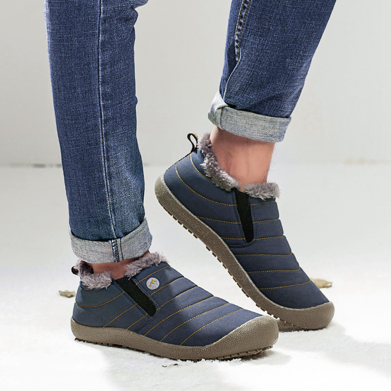 Demi-season low boots