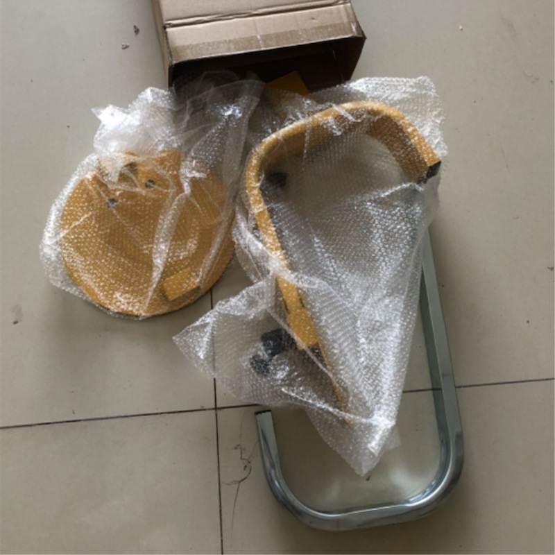 Factory direct sales of car locks, anti-theft three-fork wheel locks, parking lot tire locks with discs, car locks wholesale detail image 8