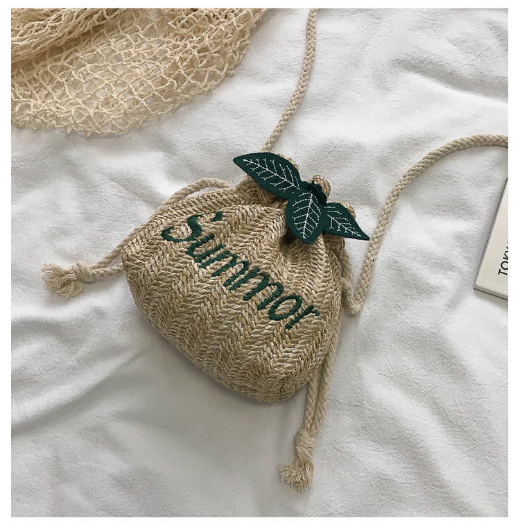 Women's Small Straw Letter Vacation String Straw Bag display picture 2