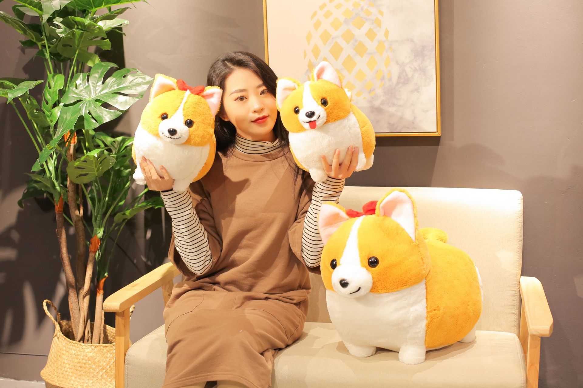 新款短腿桃心屁股柯基公仔