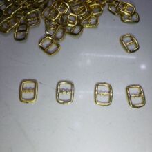 ¿ͨ߿ ʥװСЬƤ۽ɫ