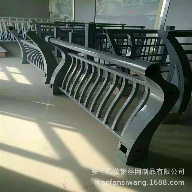 现货304不锈钢桥梁护栏阳台防护栏 不锈钢隔离防撞栏景区观景护栏