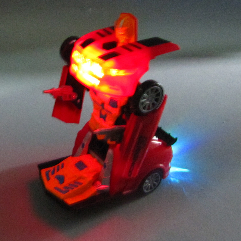 Nuevos niños deformación eléctrica coche luz música universal transformación robot modelo de coche puesto de venta caliente Juguetes