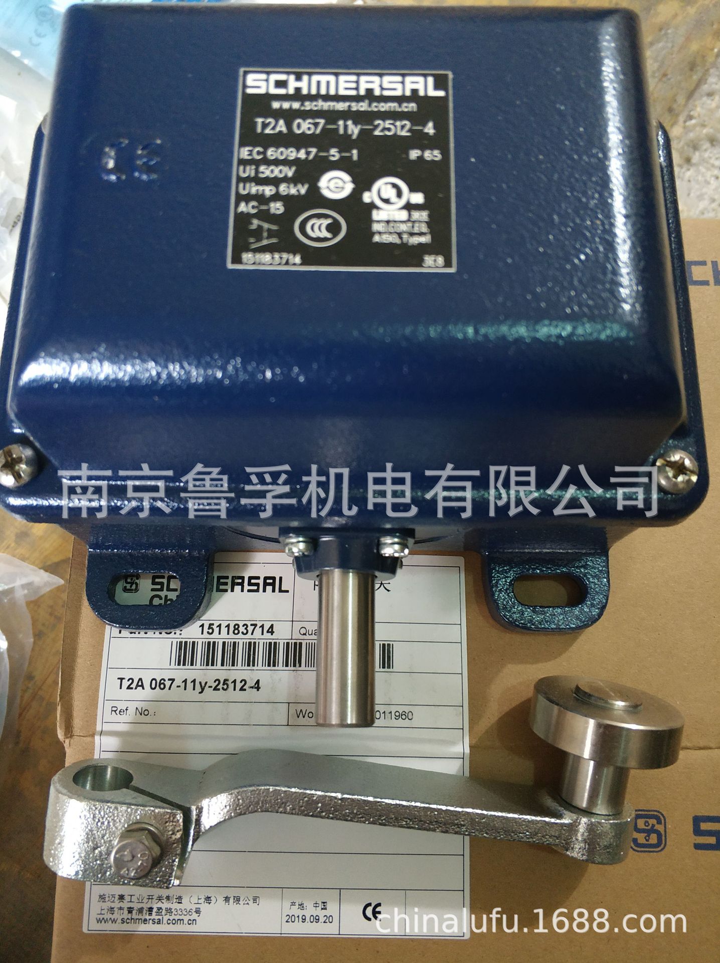 TA 064-12Y-2512-2施迈赛限位开关全新全新原装现货，订购请核实