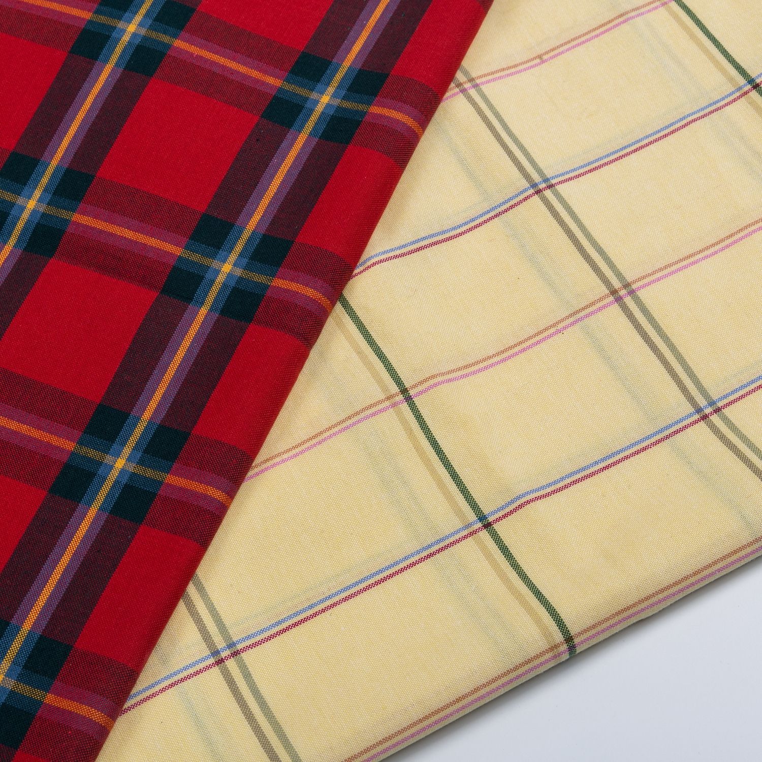 民族个性亮丽新颖棉质涤棉色织格子格纹定制色织布民族风质感