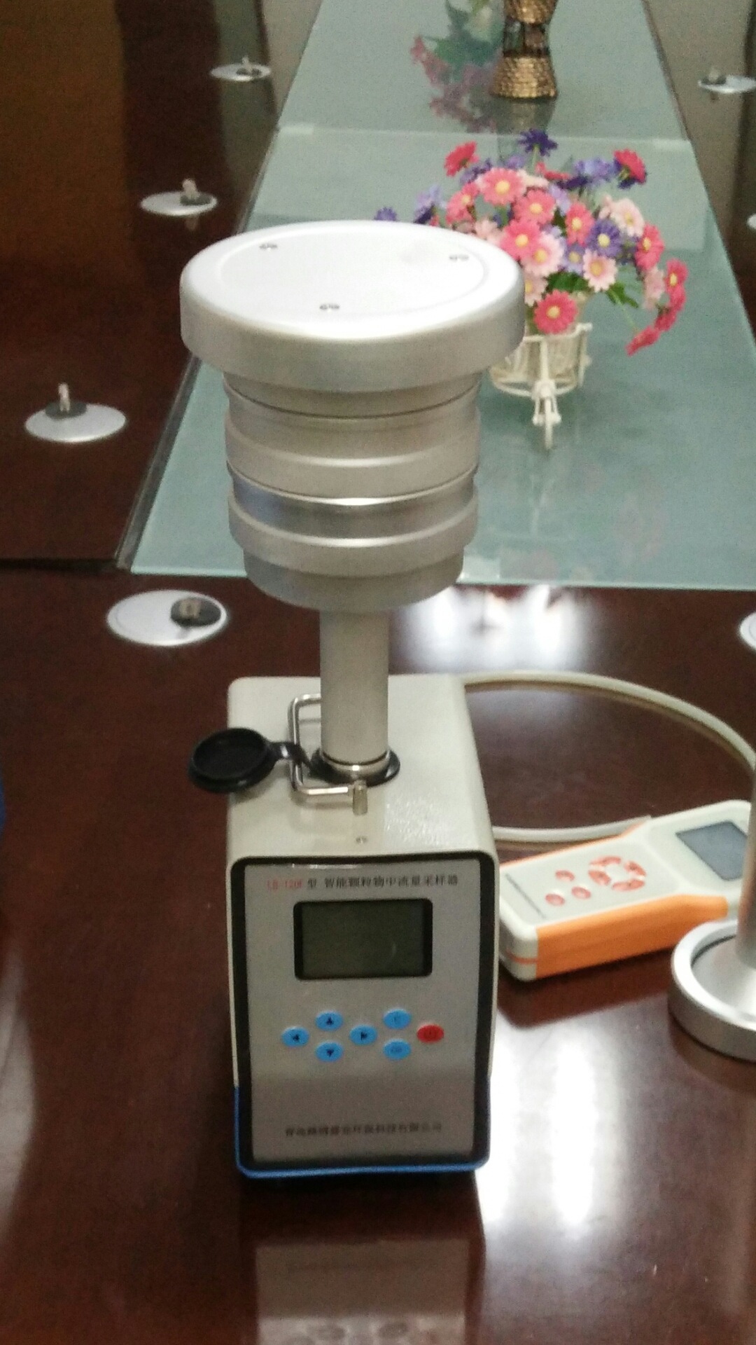 LB-120F(W)小机型粉尘采样器